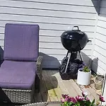 公寓 Nydelig Leilighet- Solrik/2 Balkonger *
