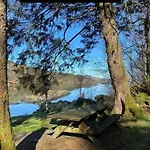 Nydelig Leilighet- Solrik/2 Balkonger *