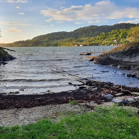 Nydelig Leilighet- Solrik/2 Balkonger *